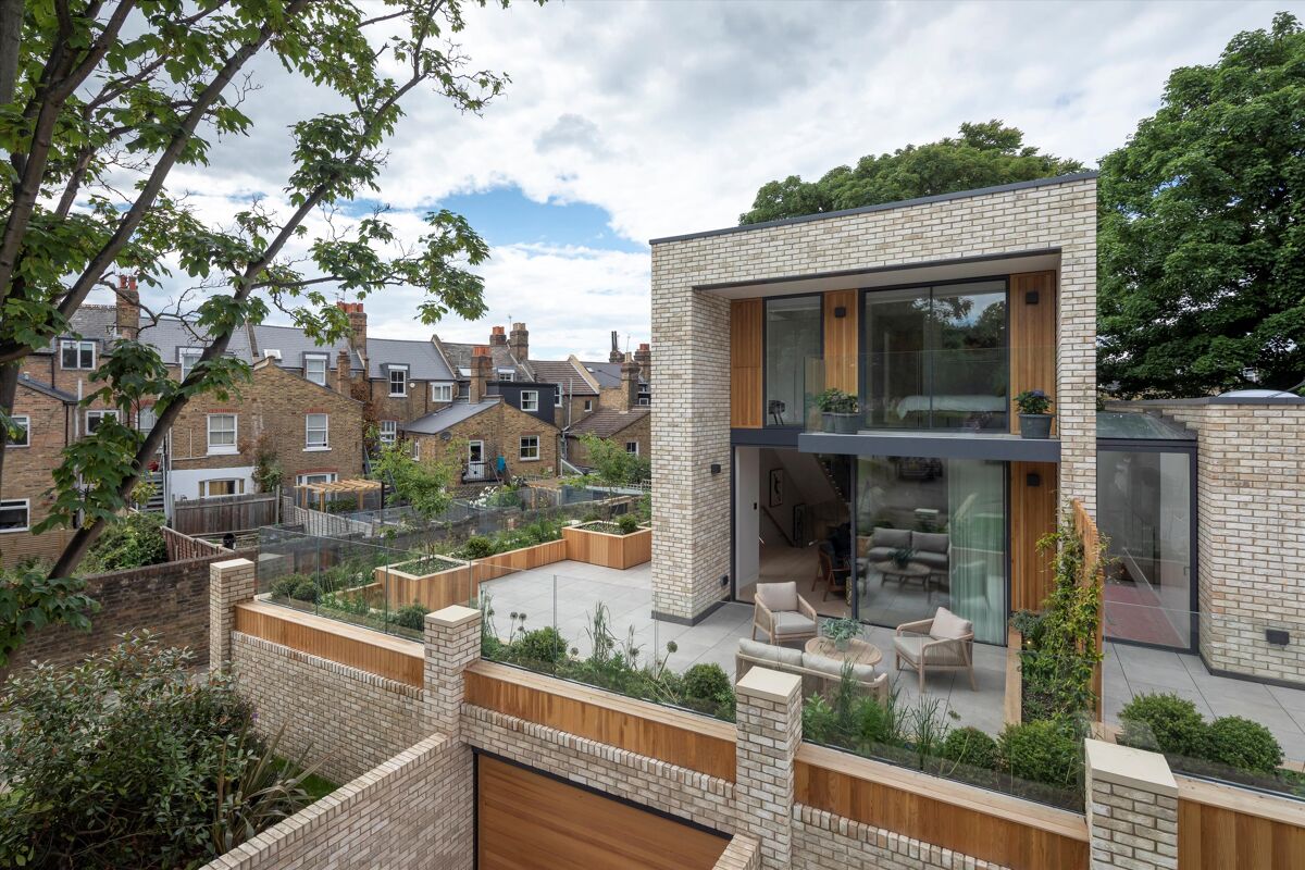 house for sale in Wix's Lane, London, SW4 BAT012279345 Knight Frank