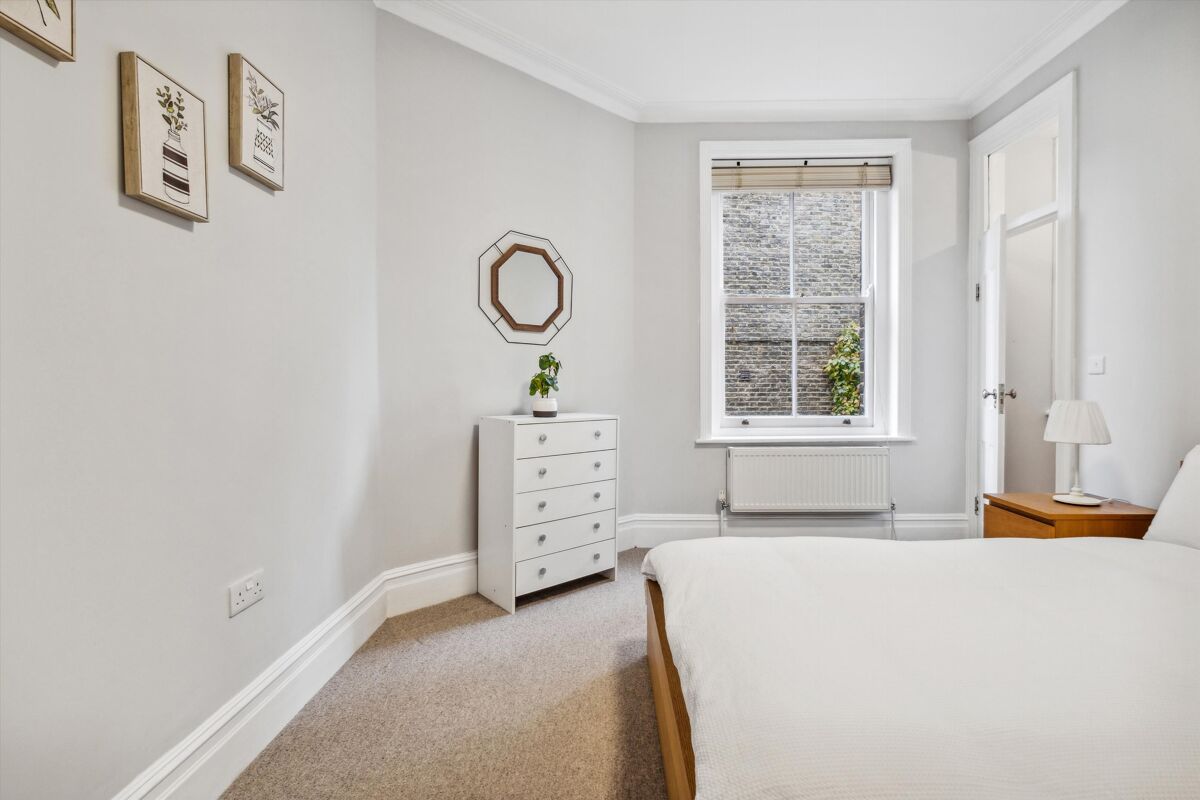 apartment for sale in Brixton Road, London, SW9 BAT012353669 Knight