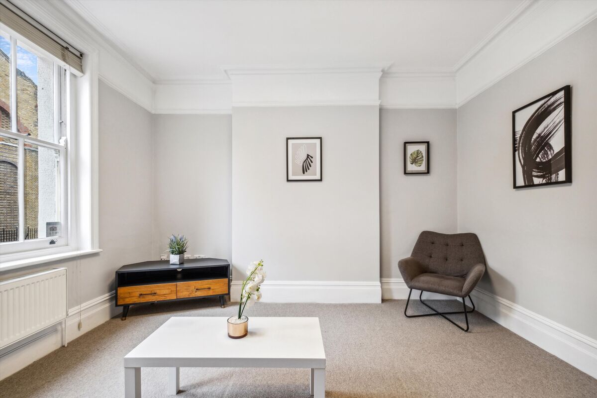 apartment for sale in Brixton Road, London, SW9 BAT012353669 Knight