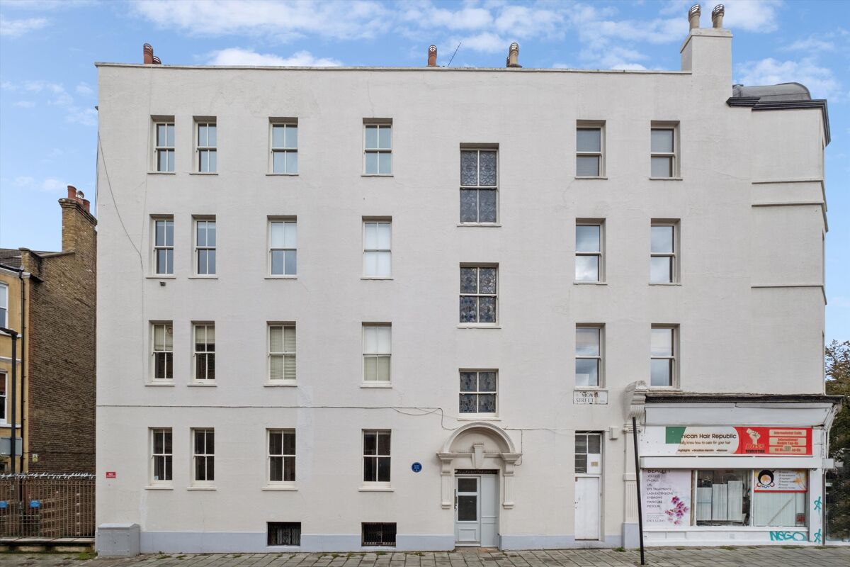 apartment for sale in Brixton Road, London, SW9 BAT012353669 Knight