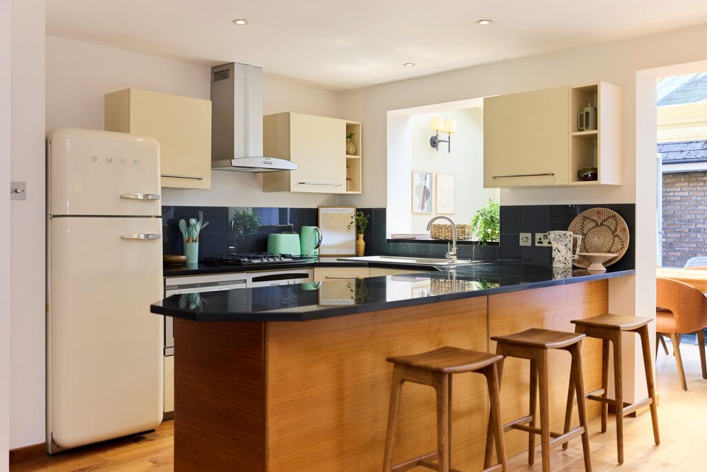 Image of Cinnamon Row, London, SW11