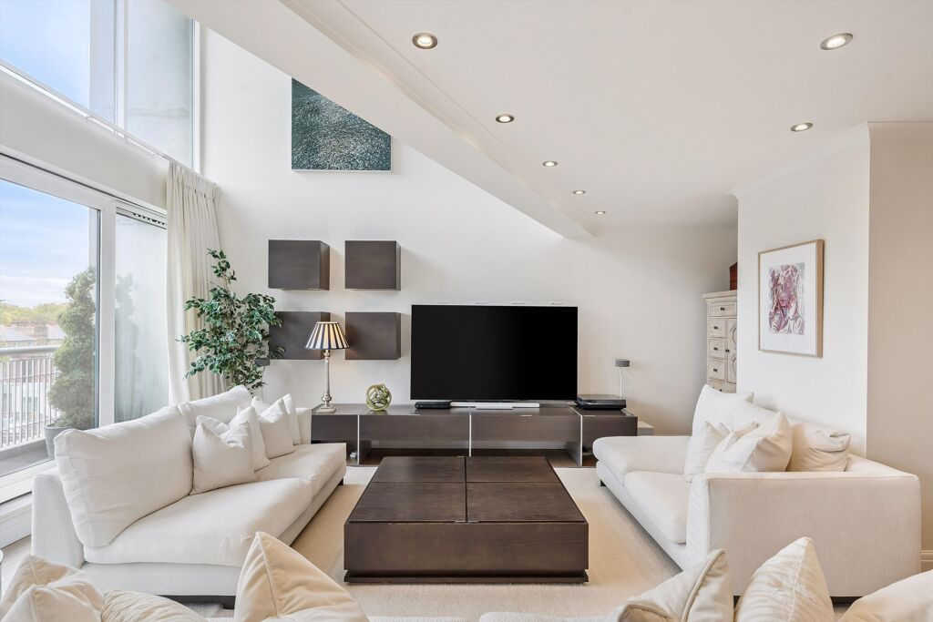 Image of Bishops Wharf House, Parkgate Road, Battersea, London, SW11.