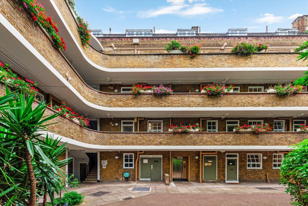 Image of Archer House, Vicarage Crescent, London, SW11