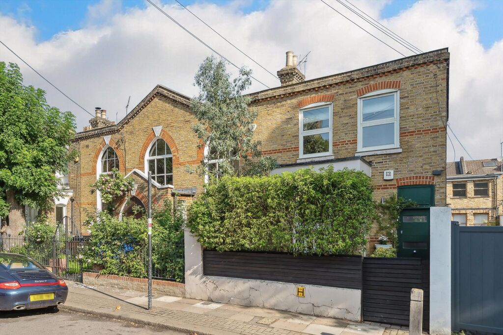 Image of Falcon Grove, Battersea, London, SW11