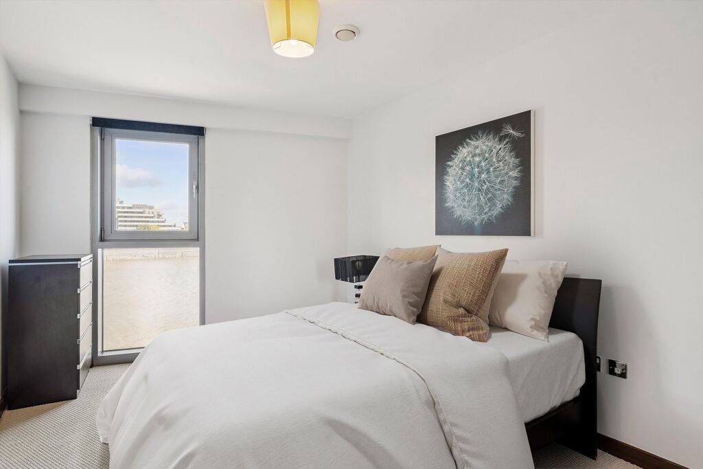 Image of Vicentia Court, London, SW11