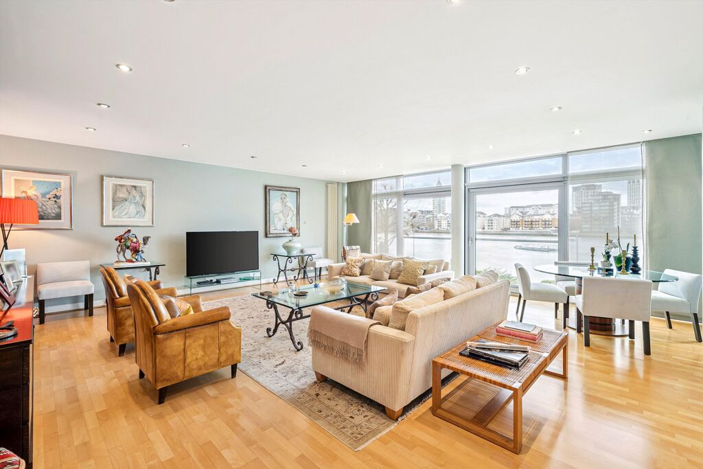 Image of The Montevetro Building, Battersea Church Road, London SW11