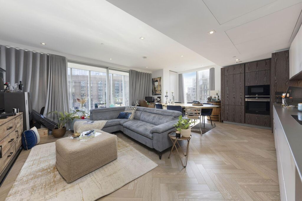 Image of Halliday House, London SW11