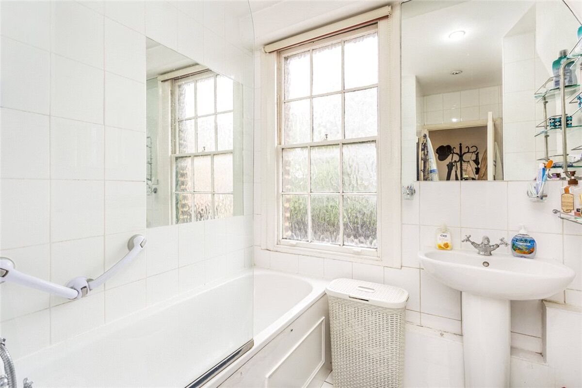 flat for sale in Battersea Square, London, SW11 BAT160009 Knight Frank