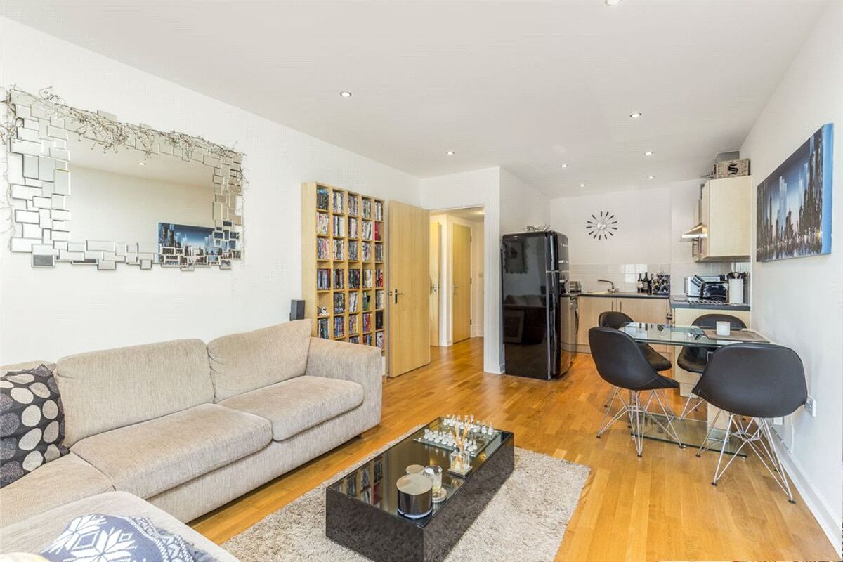 flat for sale in Burnelli Building, Chelsea Bridge Wharf, 352 Queenstown Road, London, SW11