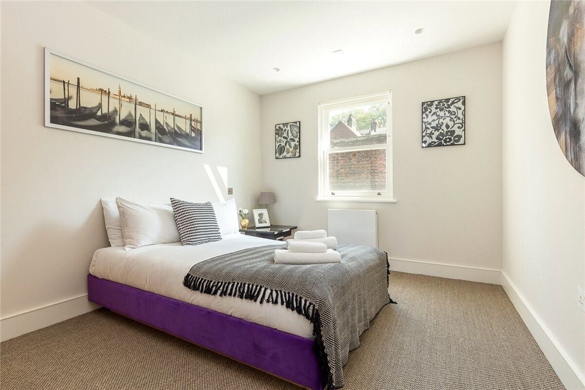 house for sale in Rosenau Road, Battersea Park, London, SW11