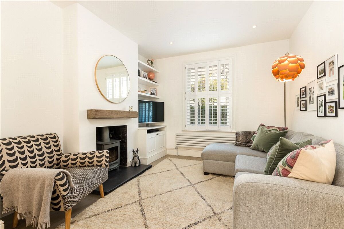 house for sale in Morrison Street, Shaftesbury Conservation Area