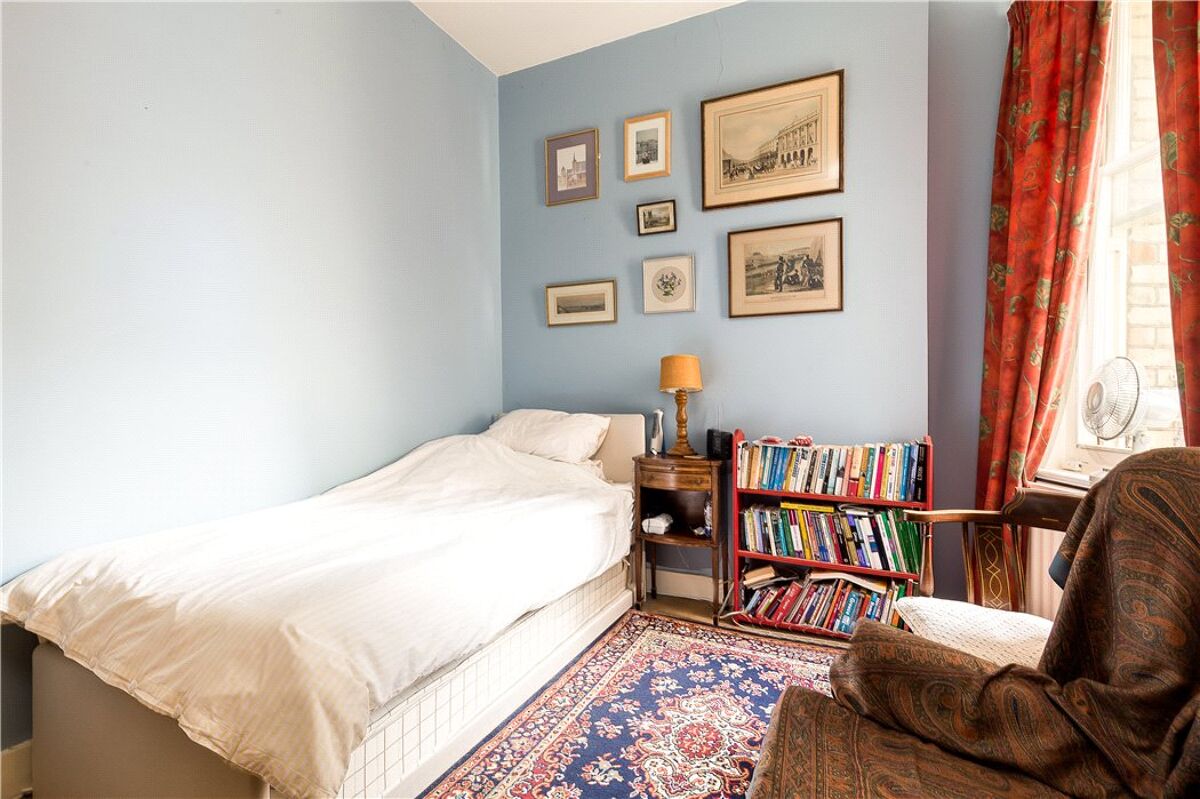 Property for sale York Mansions, Prince of Wales Drive, Battersea