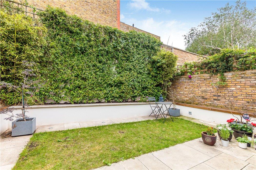 flat for sale in Octavia Street, "The Sisters", Battersea, London, SW11