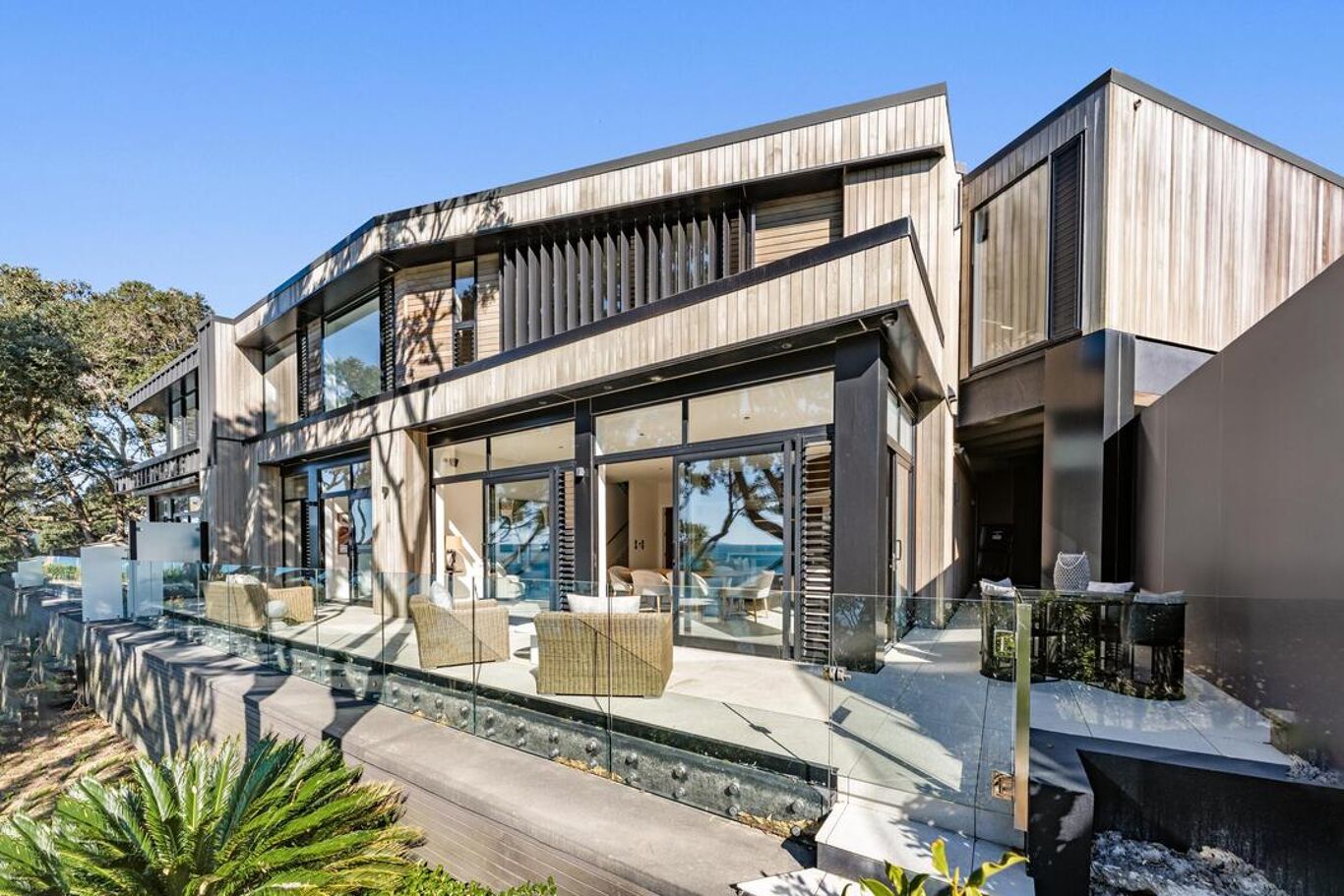 Image of 218A Lake Road, Hauraki, Auckland