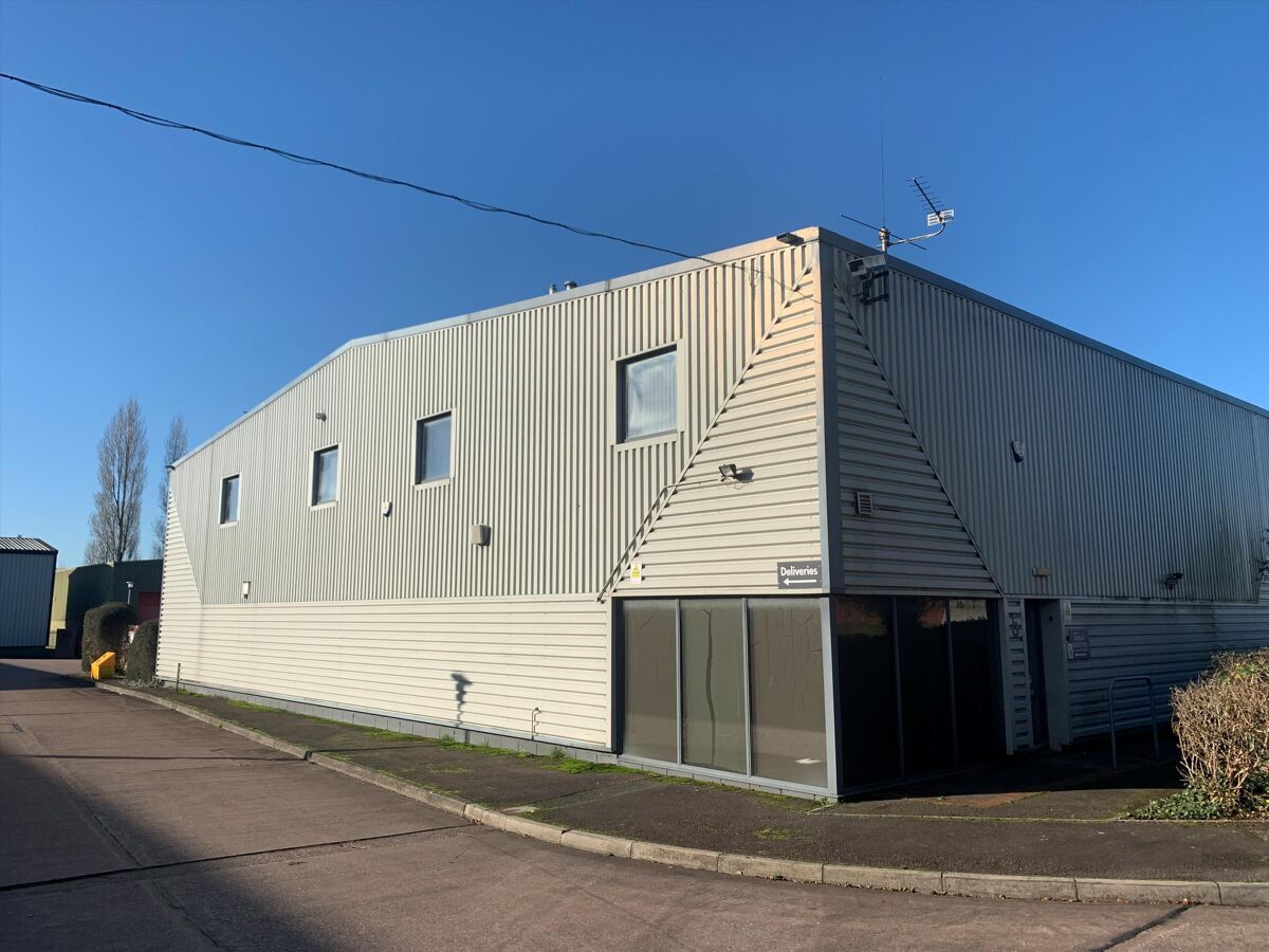 Industrial/Distribution to rent in Unit 5 Blackdown Park, South View