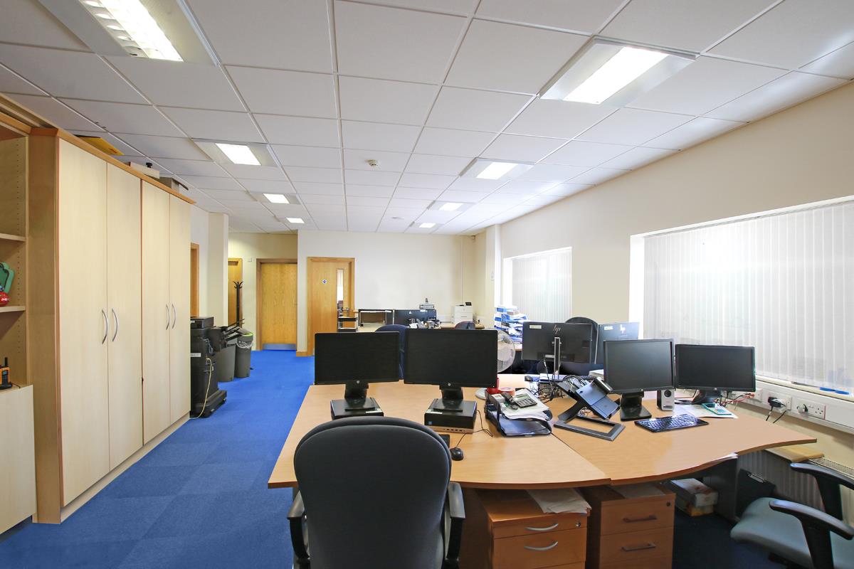 Industrial/Distribution to rent in Unit 1 Quedgeley West Business Park
