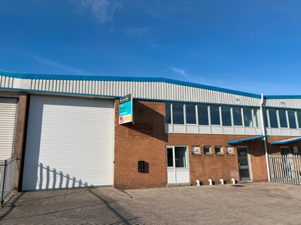 Picture of 4,487 sqft Industrial/Distribution for rent.