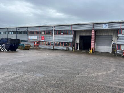 Picture of 7,774 sqft Industrial for rent.
