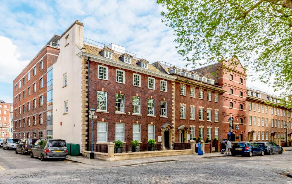 Image of 10 Queen Square, Bristol, BS1