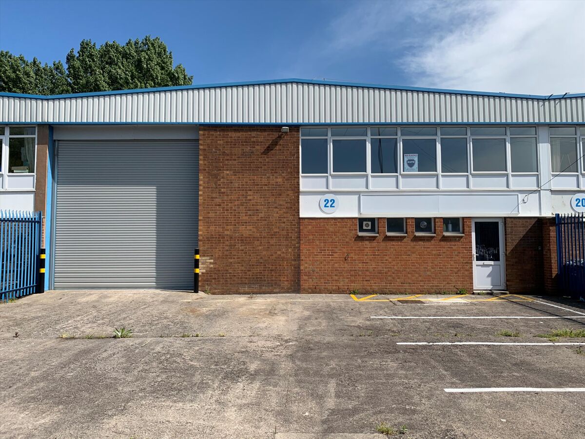 Semi-detached Warehouse / Light Industrial unit to Let.