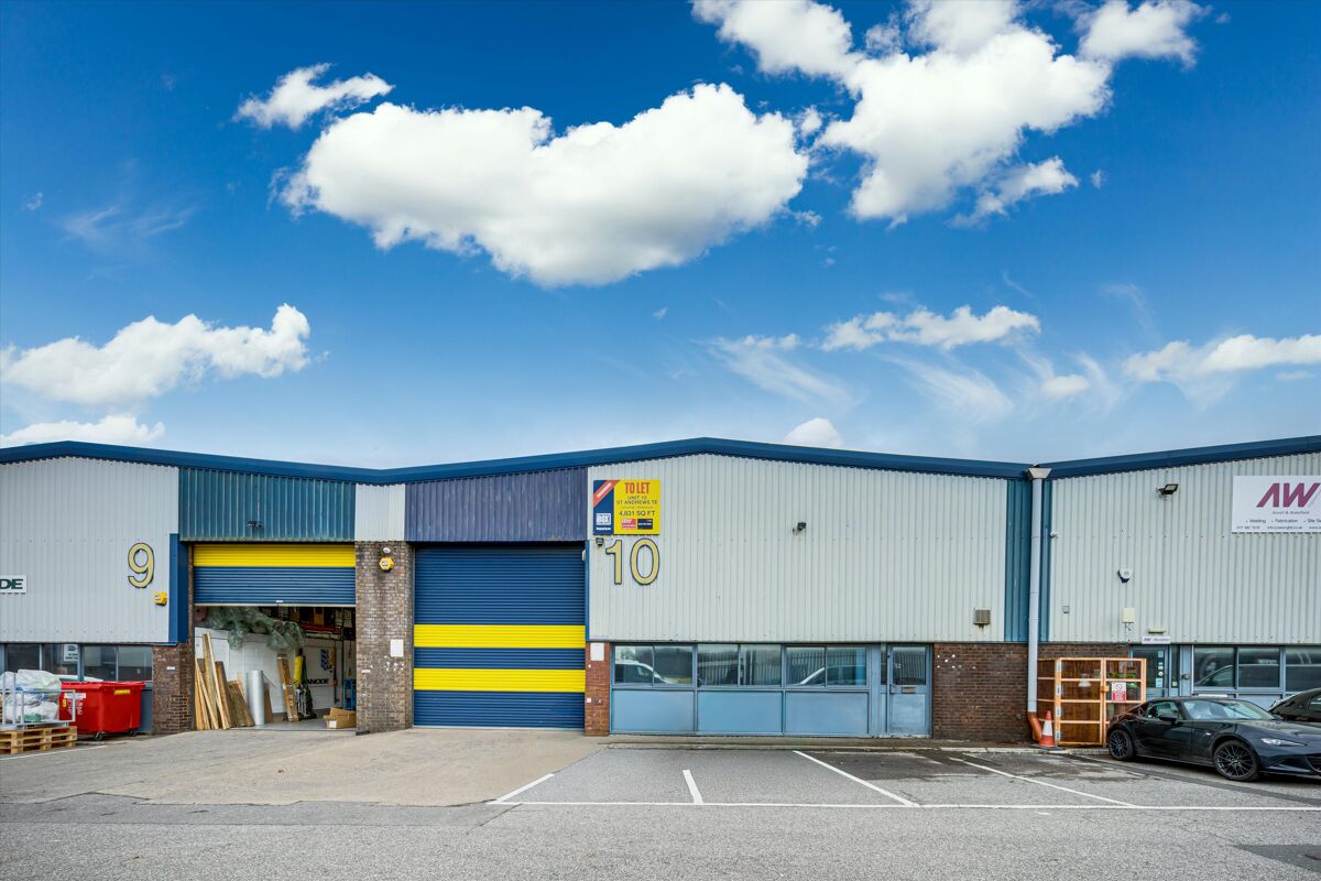 Mid-terraced Industrial/Trade Unit To Let