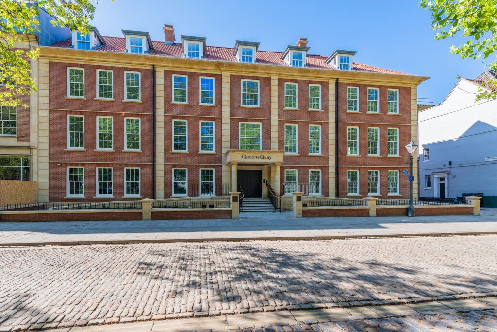 Image of Queen's Quay, Queen Square, Bristol, BS1