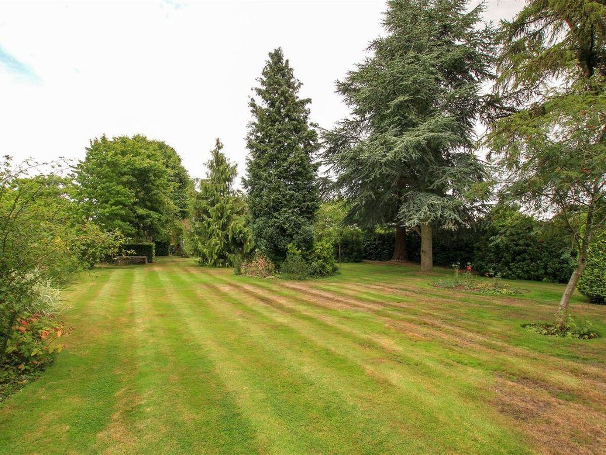 house for sale in Hempstead Lane, Potten End, HP4 BCN012049763