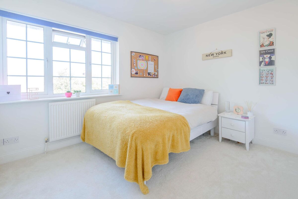 house for sale in Green Lane, Bovingdon, Hemel Hempstead, Hertfordshire