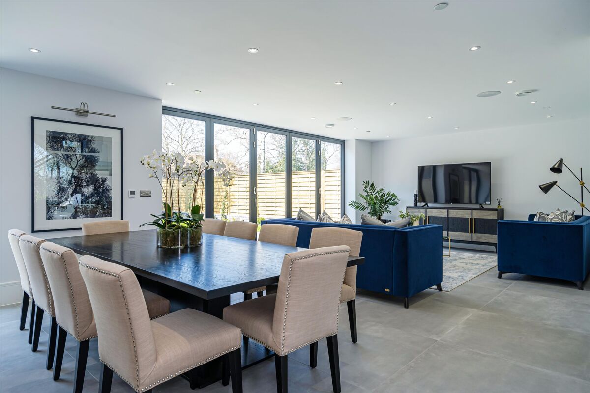 house for sale in Luxury living in Berkhamsted, HP4 BCN012079381 Knight Frank