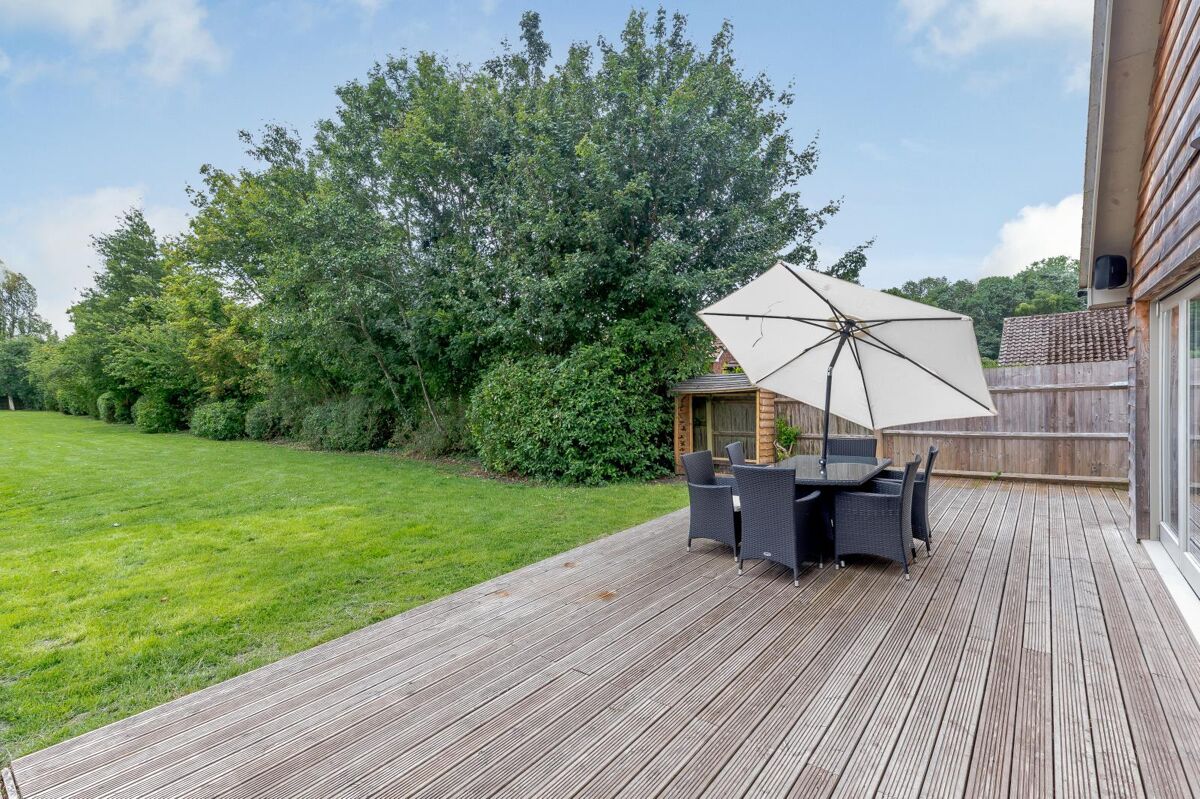 house for sale in Weston Road, Aston Clinton, Aylesbury