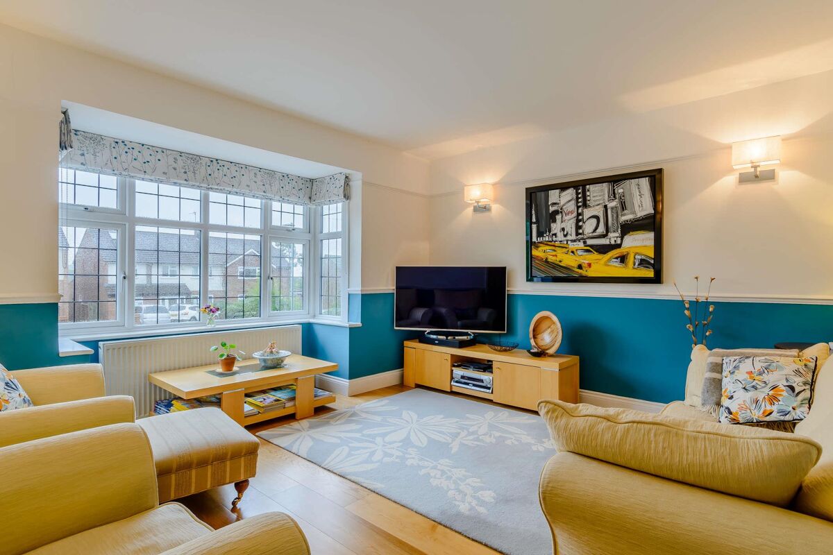 house for sale in Toms Lane, Kings Langley, Hertfordshire, WD4