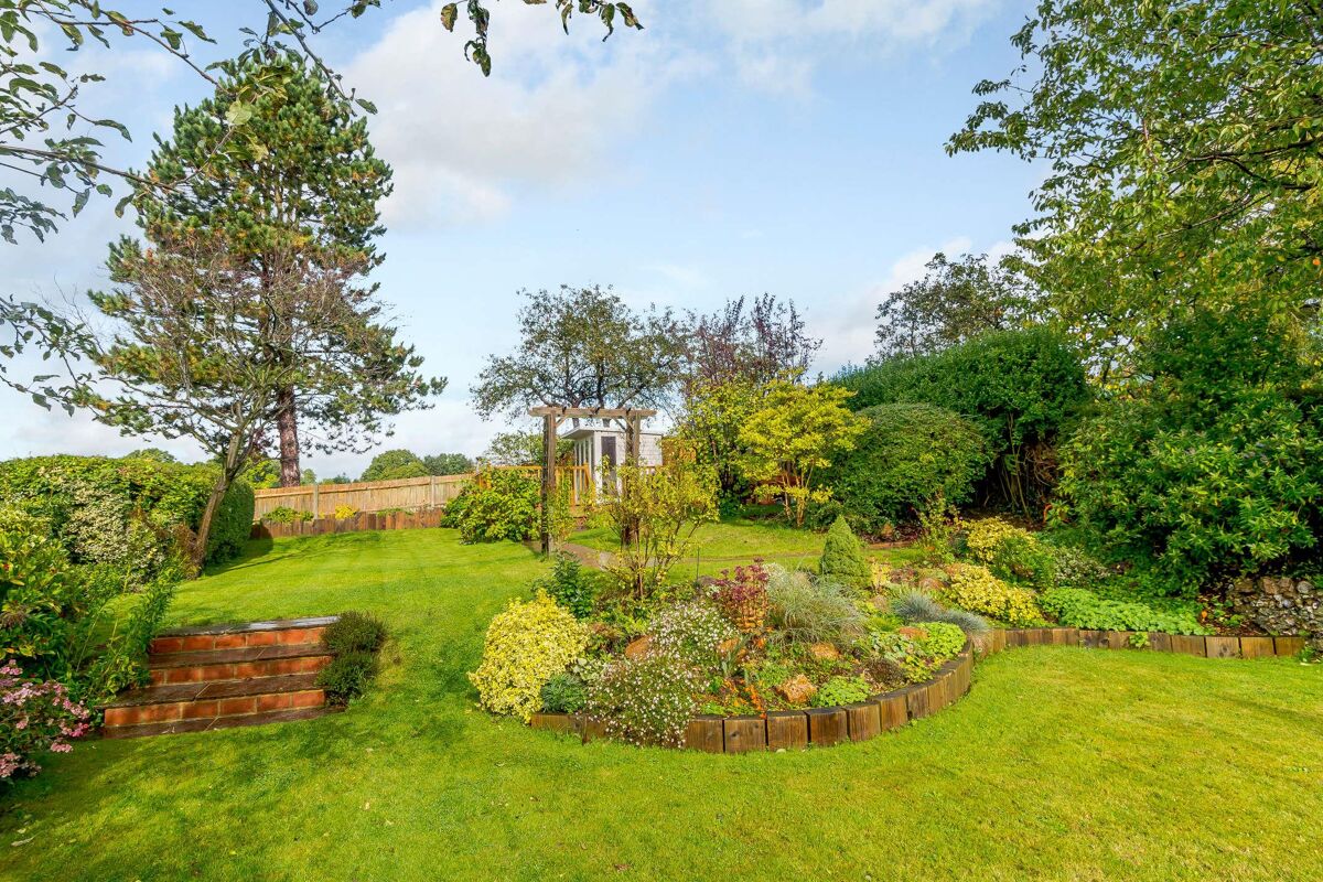 house for sale in Toms Lane, Kings Langley, Hertfordshire, WD4