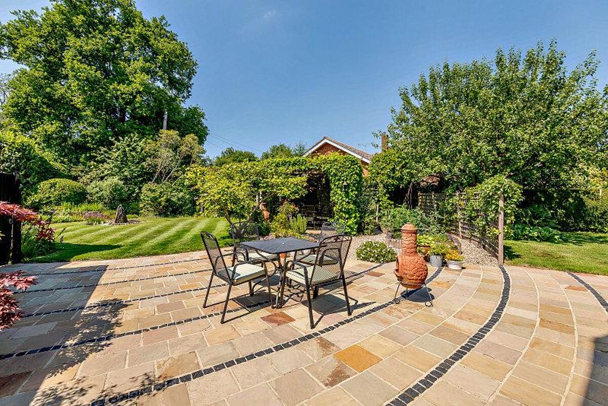 house for sale in Studridge Lane, Studridge Lane, Speen,, Princes