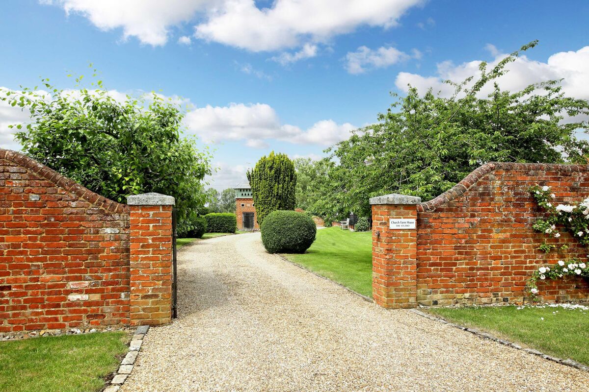 house for sale in Chapel End Lane, Wilstone, Tring, Hertfordshire, HP23