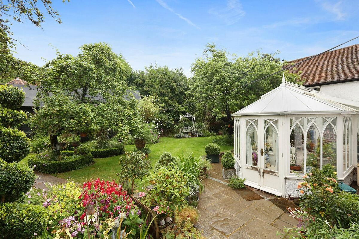 house for sale in Frithsden, Hemel Hempstead, Hertfordshire, HP1