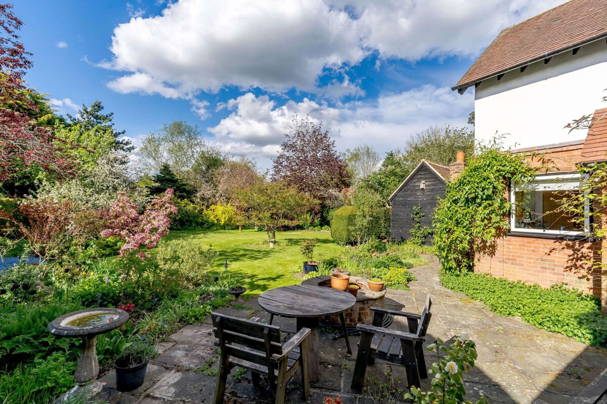 house for sale in Baring Road, Beaconsfield, HP9 BCN012110724