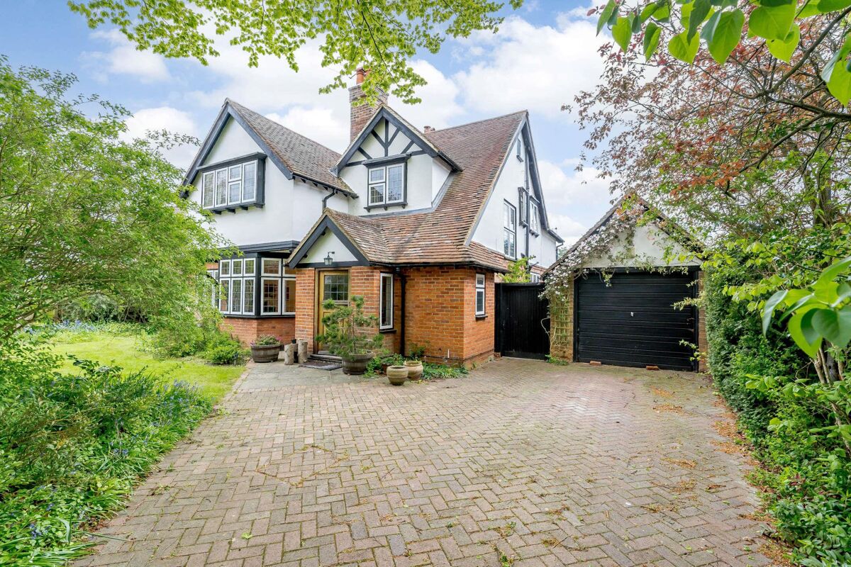 house for sale in Baring Road, Beaconsfield, HP9 BCN012110724