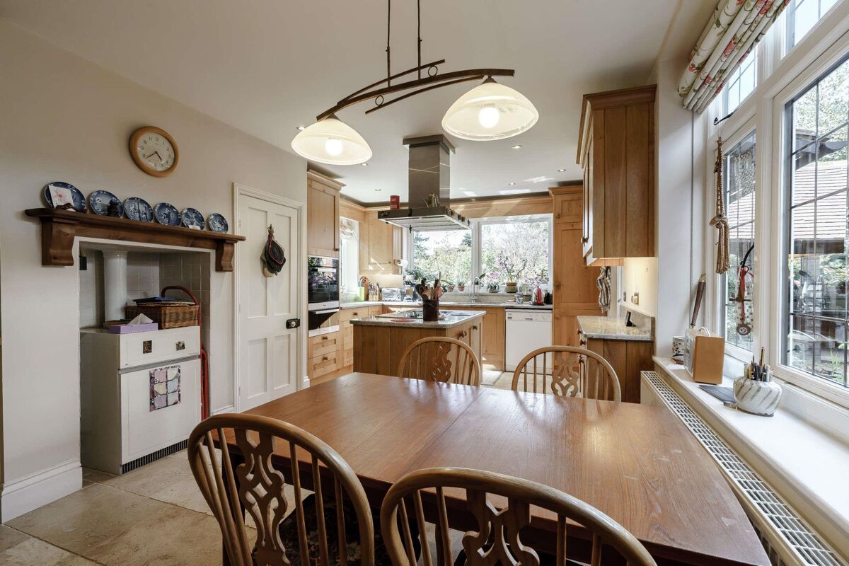 house for sale in Baring Road, Beaconsfield, HP9 BCN012110724