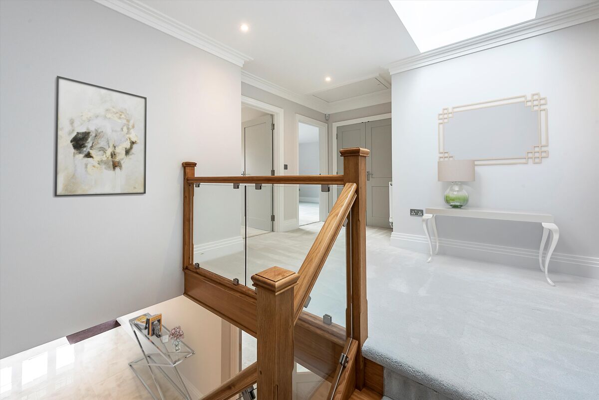 house for sale in Wattleton Road, Beaconsfield, HP9. BCN012123345