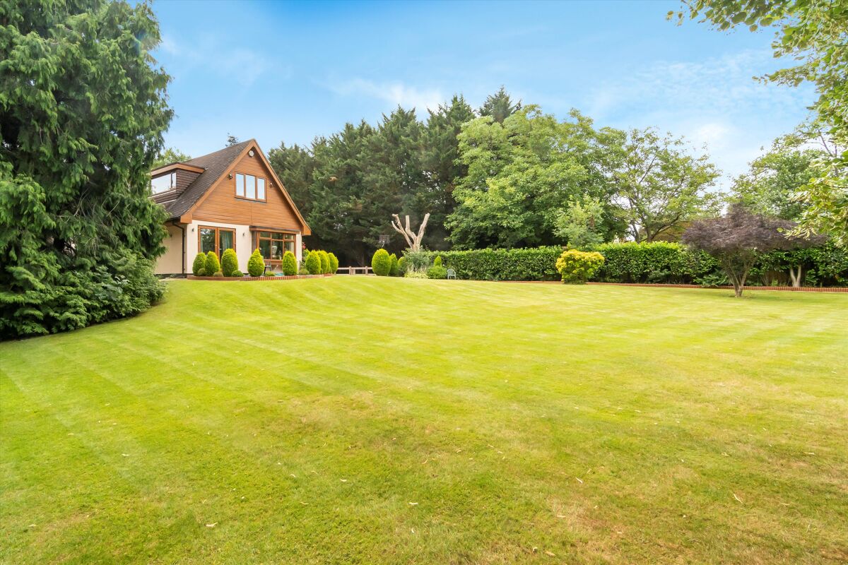 house for sale in Park Road, Stoke Poges, Slough, Buckinghamshire, SL2