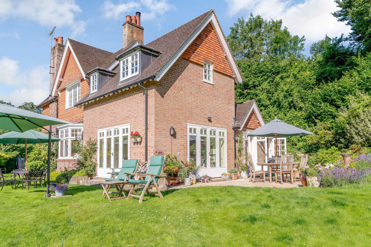 house for sale in Dancers End, Tring, Hertfordshire, HP23