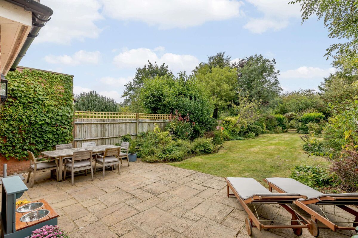 house for sale in Baring Road, Beaconsfield, Buckinghamshire, HP9