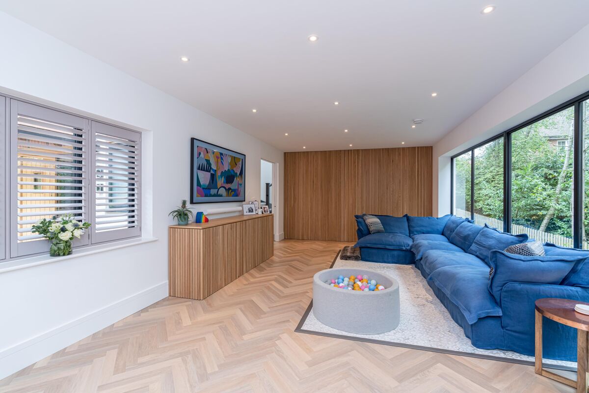 house for sale in Beeches Drive, Farnham Common, Buckinghamshire, SL2