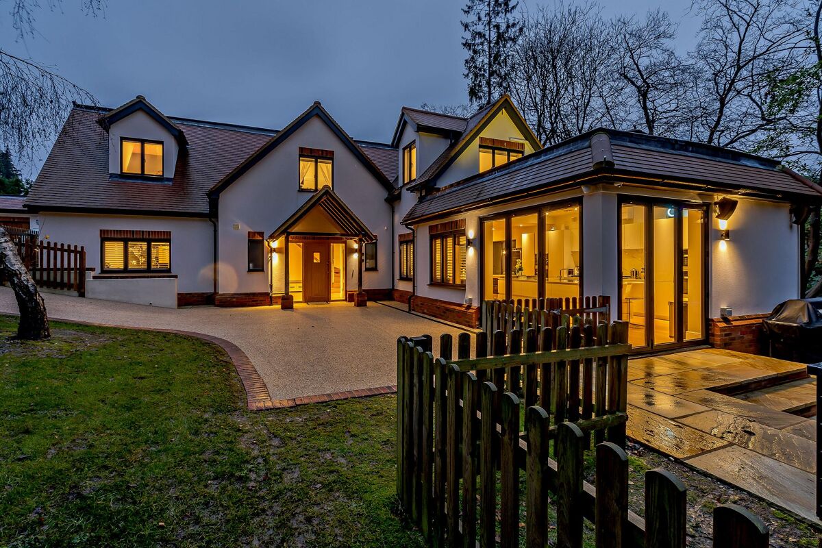 house for sale in Beeches Drive, Farnham Common, Buckinghamshire, SL2