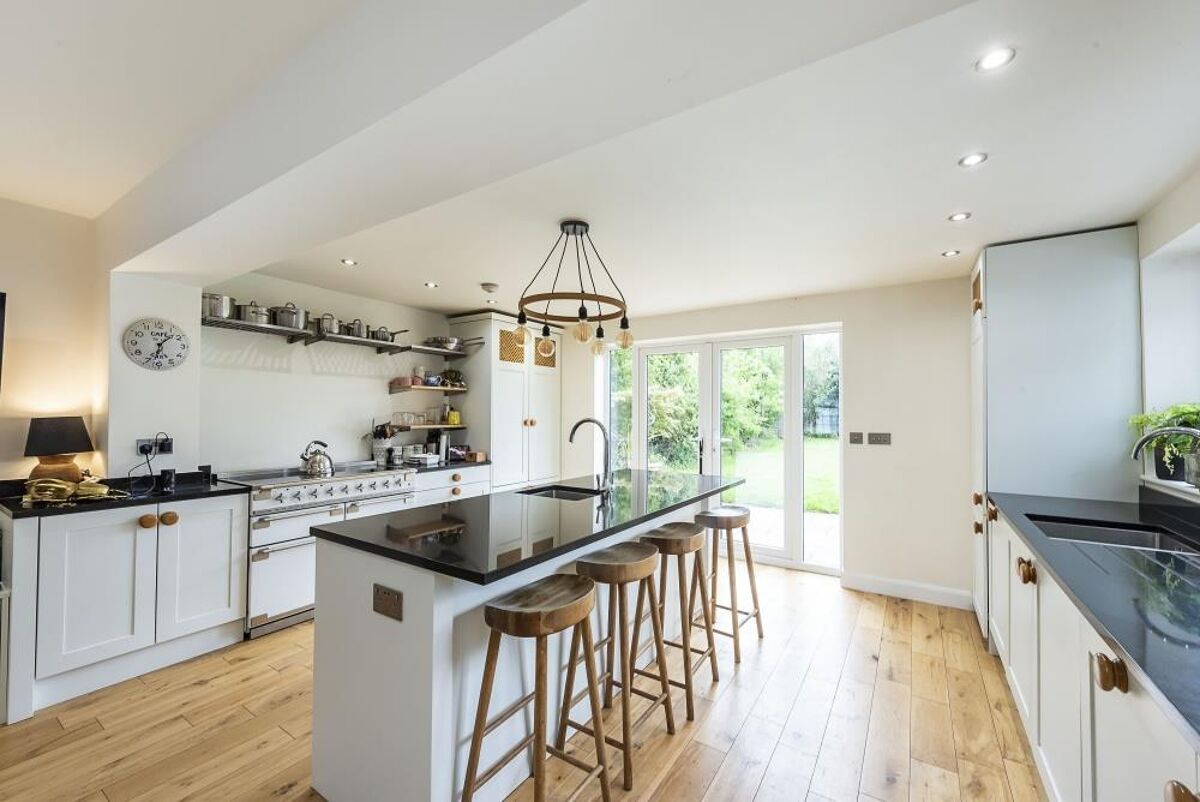 house for sale in Hollyfield Close, Tring, Hertfordshire, HP23 BCN012167861 Knight Frank