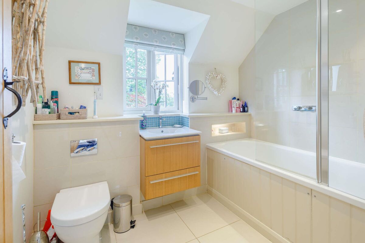 house for sale in Village Road, Ballinger, Great Missenden, HP16