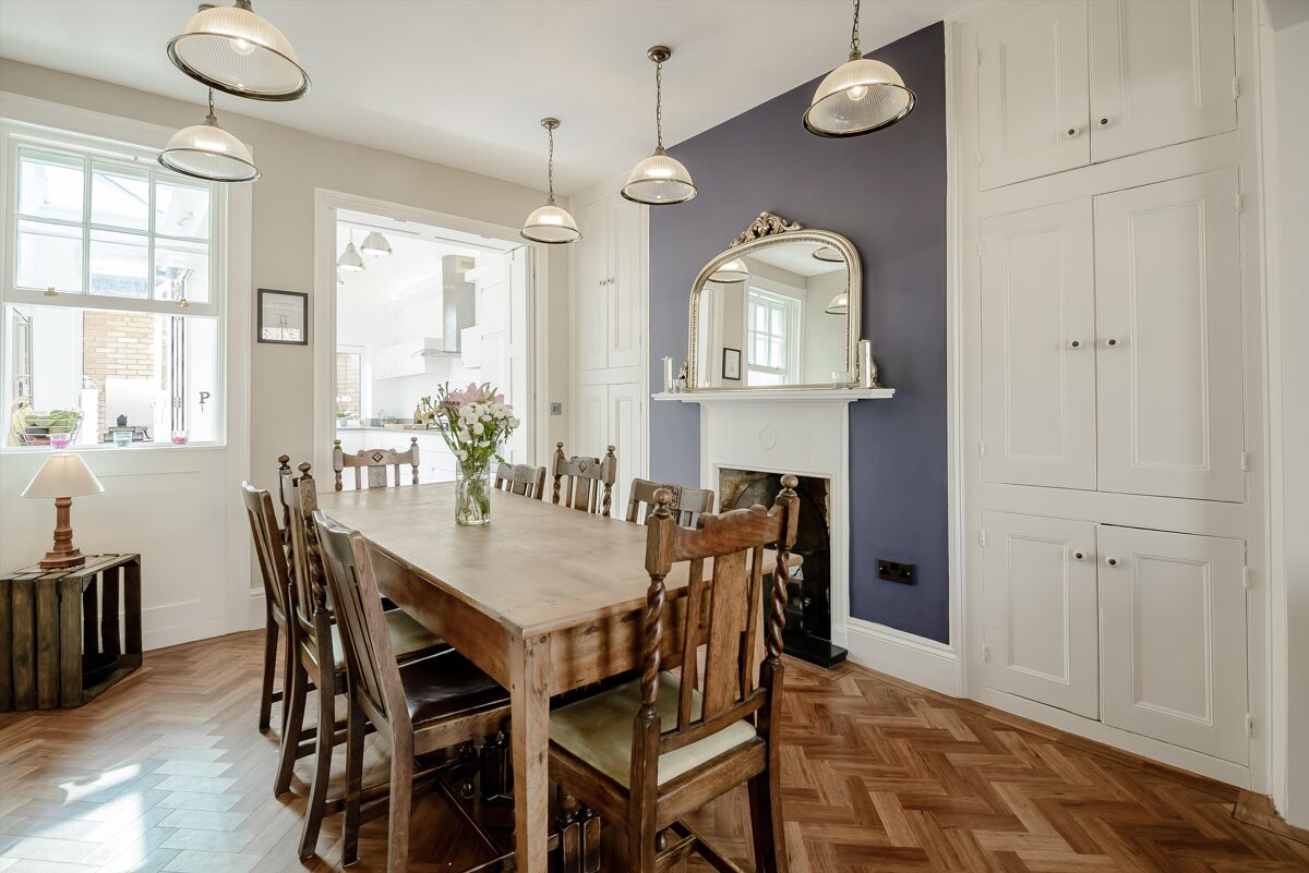 townhouse for sale in High Street, Berkhamsted, Hertfordshire, HP4