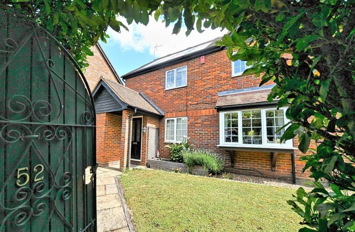 house for sale in Heath End Road, Flackwell Heath, HP10 BCN012221923