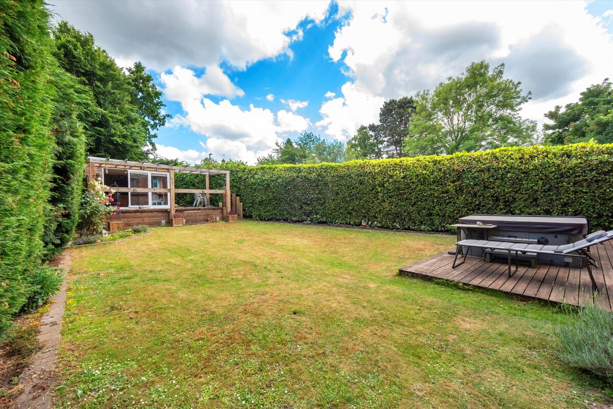 house for sale in Heath End Road, Flackwell Heath, HP10 BCN012221923