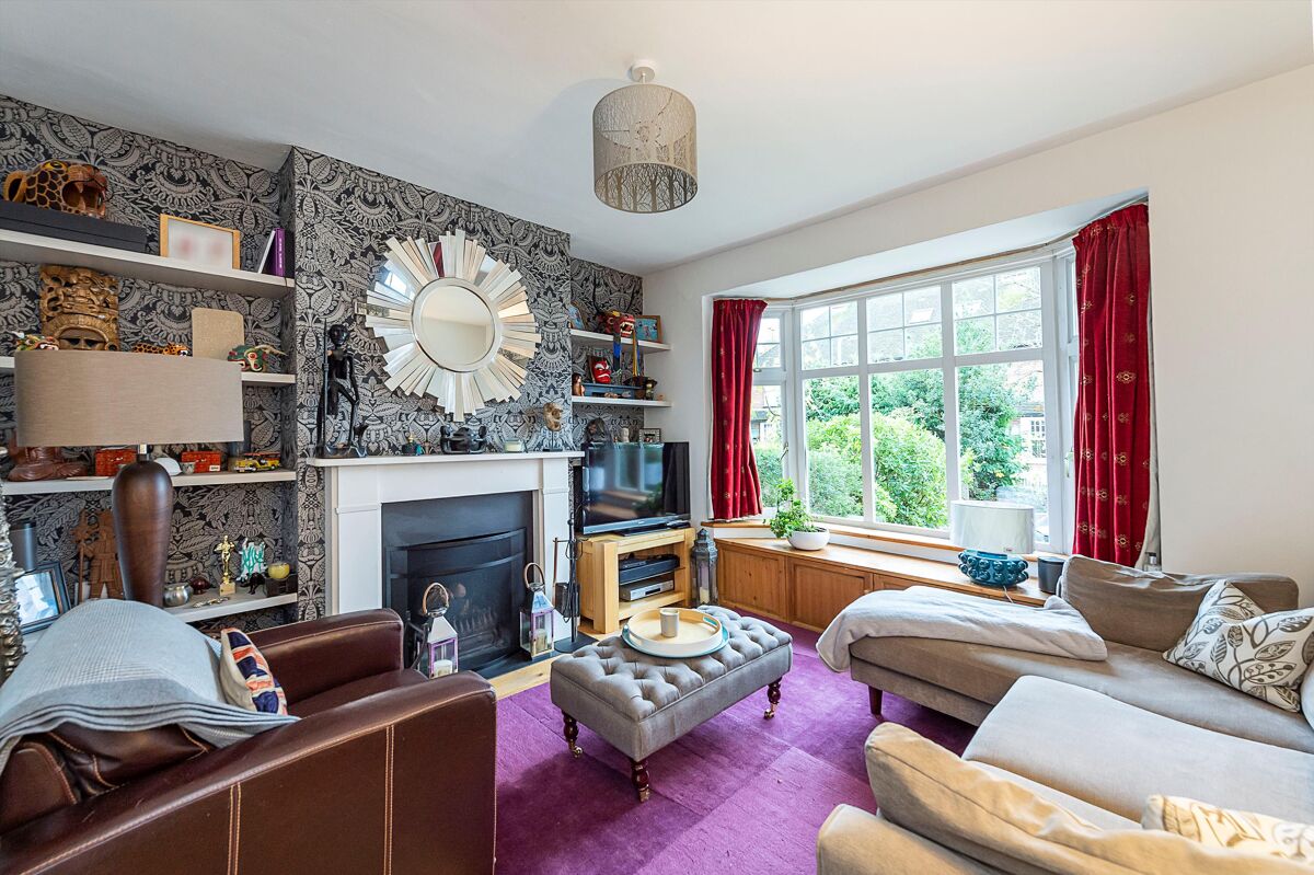 house for sale in Lakes Lane, Beaconsfield, HP9 BCN012236837 Knight